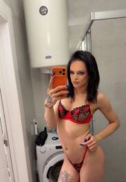 🦋Ninili atraktivna trans mackica🦋