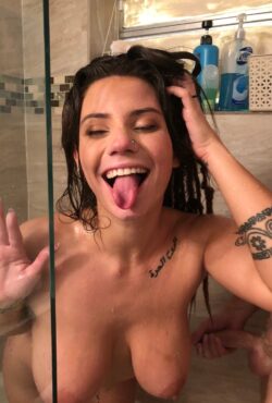 jessicaantra💦💦😋😋😋