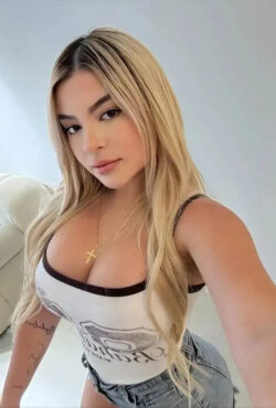 Seksi mala loli